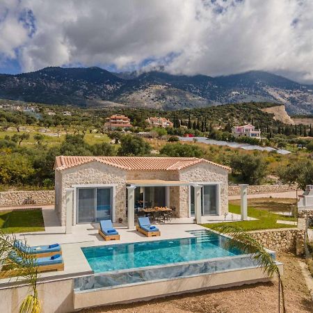 Natural Stone Villas Kefalonia トラペザキ エクステリア 写真