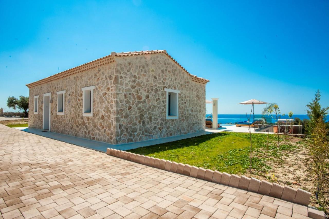 Natural Stone Villas Kefalonia トラペザキ エクステリア 写真